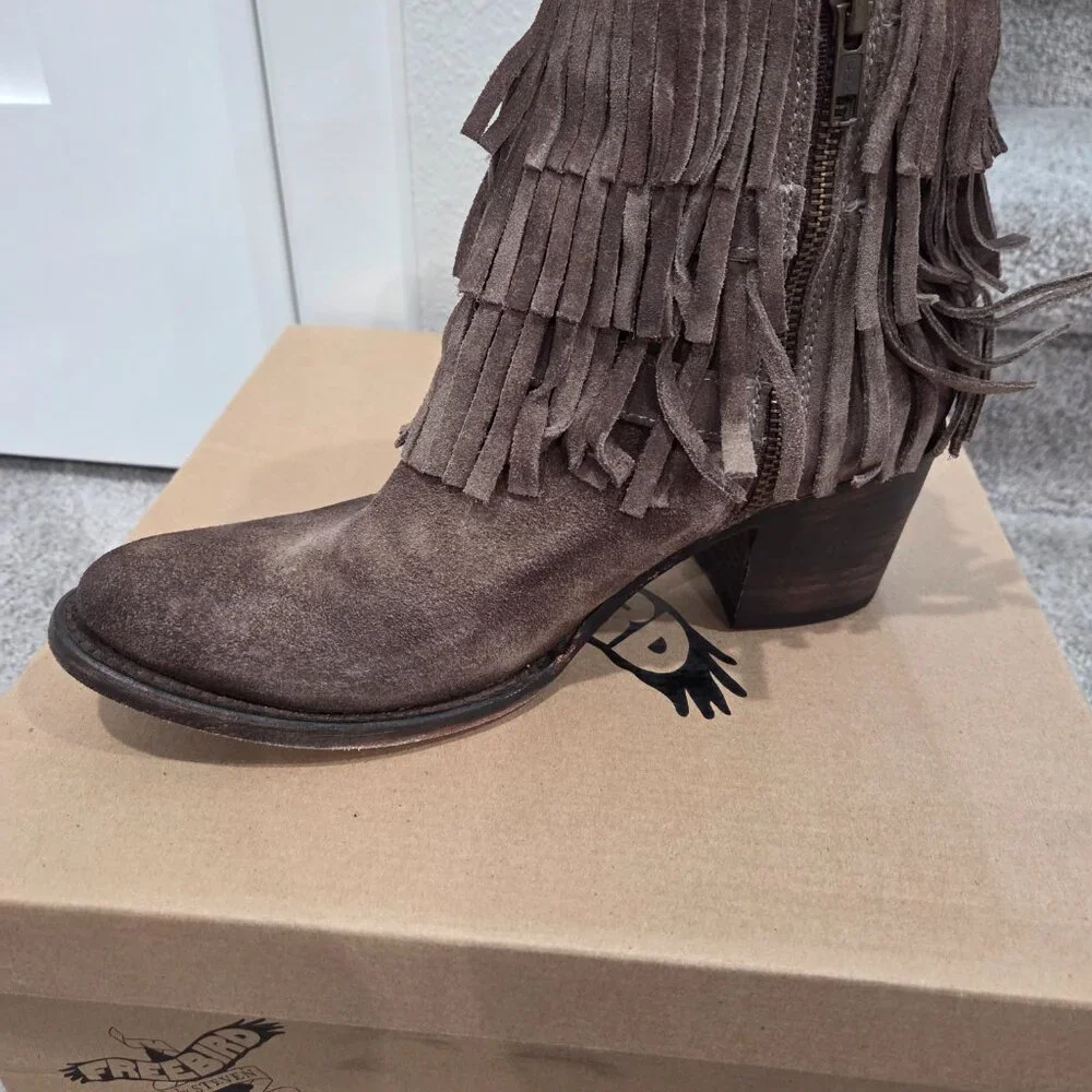 Freebird by Steven OG Gray Suede Belle Bootie, Size 10 - Picture 2 of 9